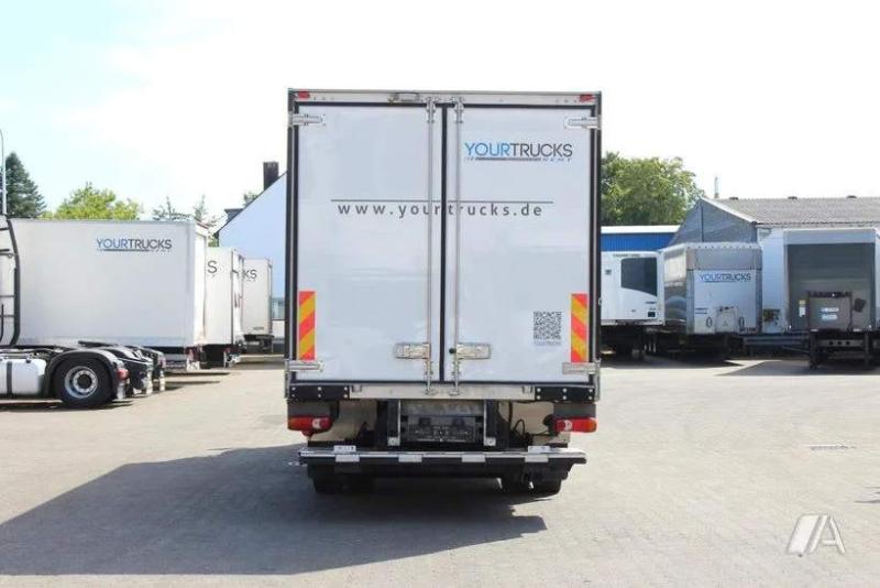 Camion Volvo FL