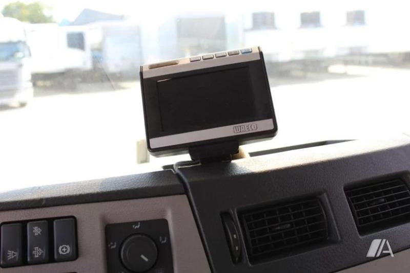 Camion Volvo FL
