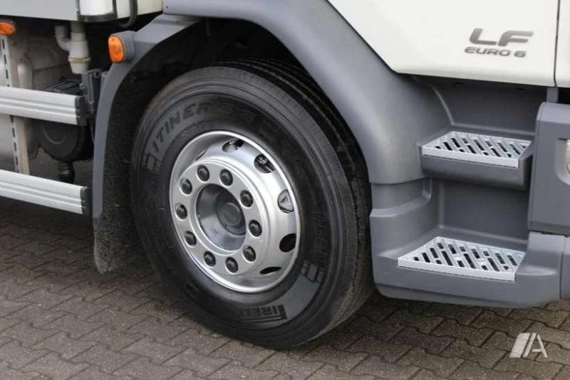 vrachtwagen DAF LF