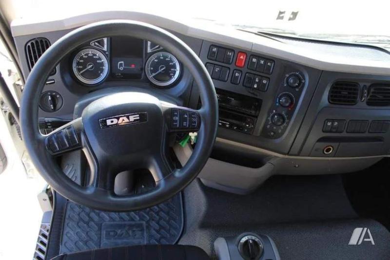 vrachtwagen DAF LF