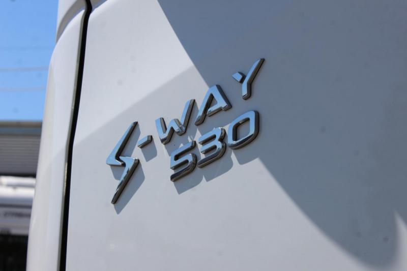 Tracteur Iveco   S-Way 530 Retarder Safety Lock 2Tanks Navi LED