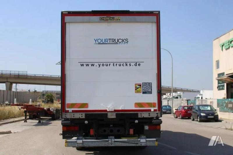 Truck Mercedes Actros 2532