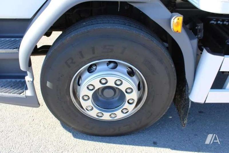 Truck DAF LF
