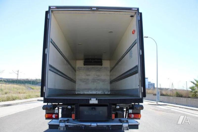 Truck DAF LF