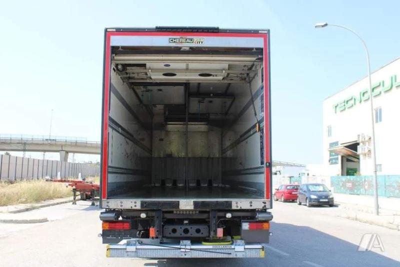 Camion Mercedes Actros 2532