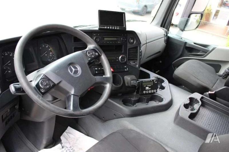 Camion Mercedes Antos 1827