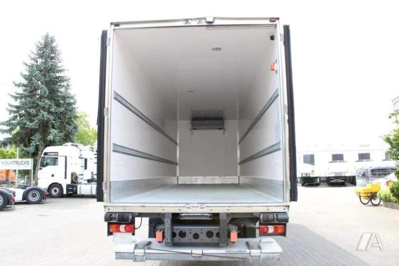 Camion Mercedes Antos 1827
