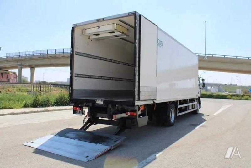 Camion Renault D-Series