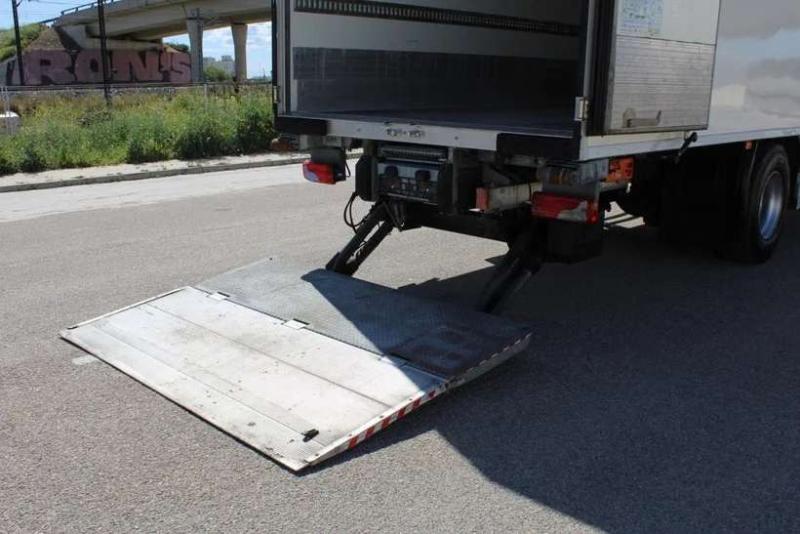 Camion Scania P 280
