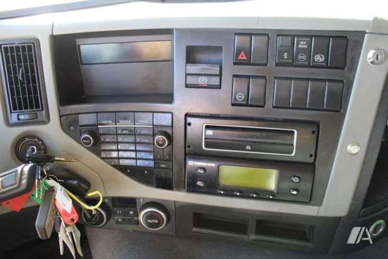 Camion Volvo FM