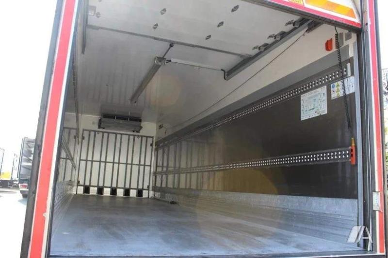 Camion Renault D WIDE-series