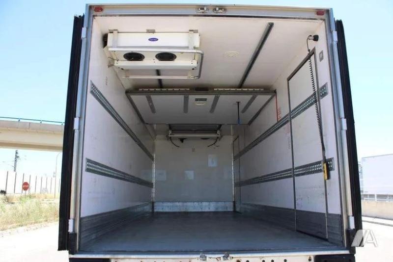 Camion Renault D-Series