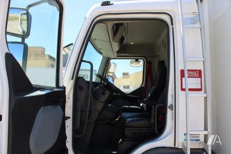 Camion Renault D-Series