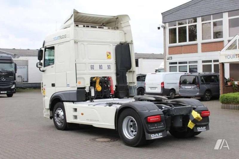 Tracteur DAF XF 480