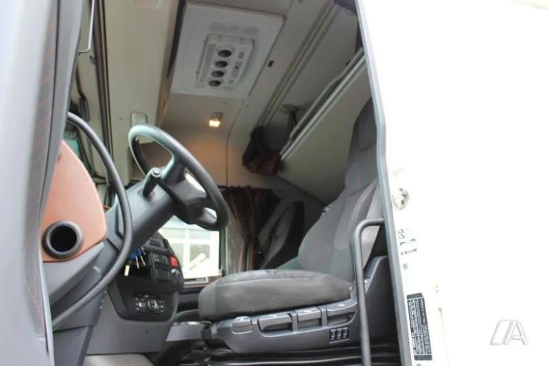 Tracteur DAF XF 480