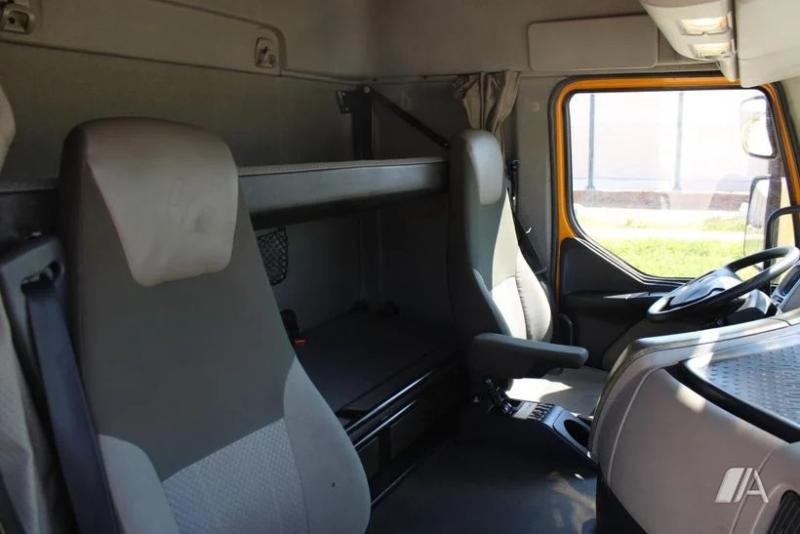 Camion Renault Premium 380