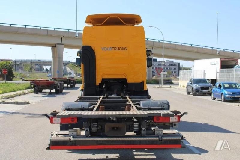 Camion Renault Premium 380