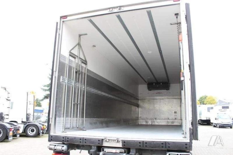 Camion DAF LF