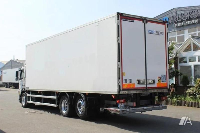 Camion Volvo FM