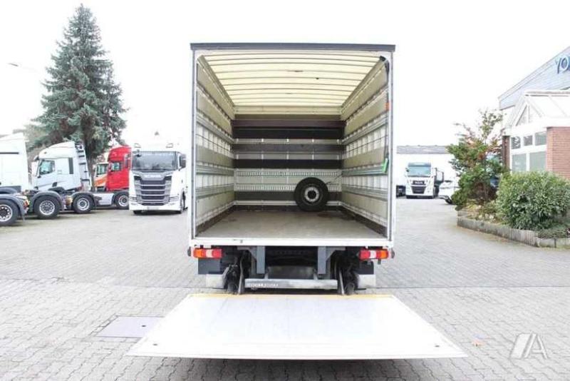 Camion Renault D-Series