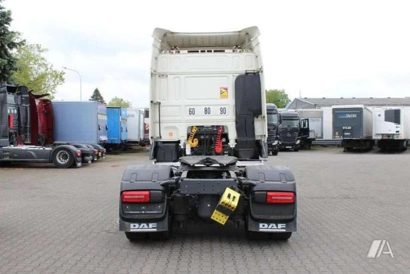 Tracteur DAF XF 480