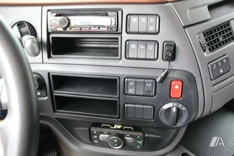 Tracteur DAF XF 480