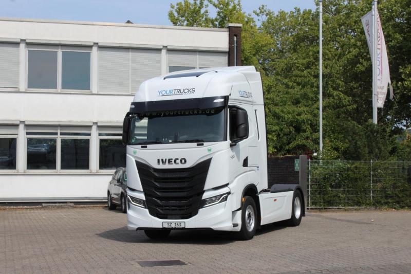 Tracteur Iveco   S-Way 510 Retarder 2Tank Kühlbox Safety Lock
