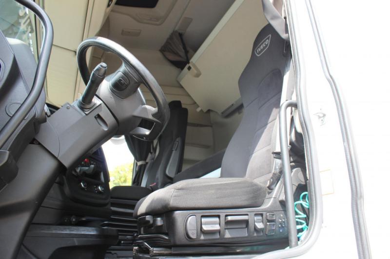 Tracteur Iveco   S-Way 510 Retarder 2Tank Kühlbox Safety Lock