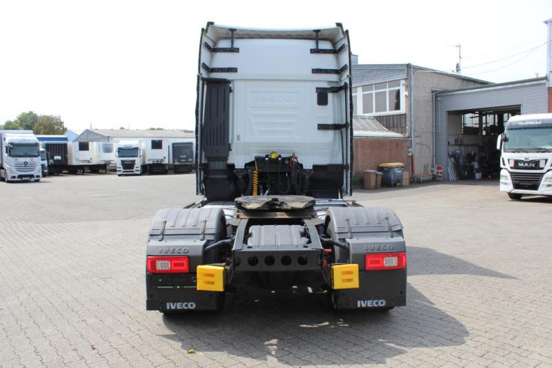 Tracteur Iveco   S-Way 510 Retarder 2Tank Kühlbox Safety Lock
