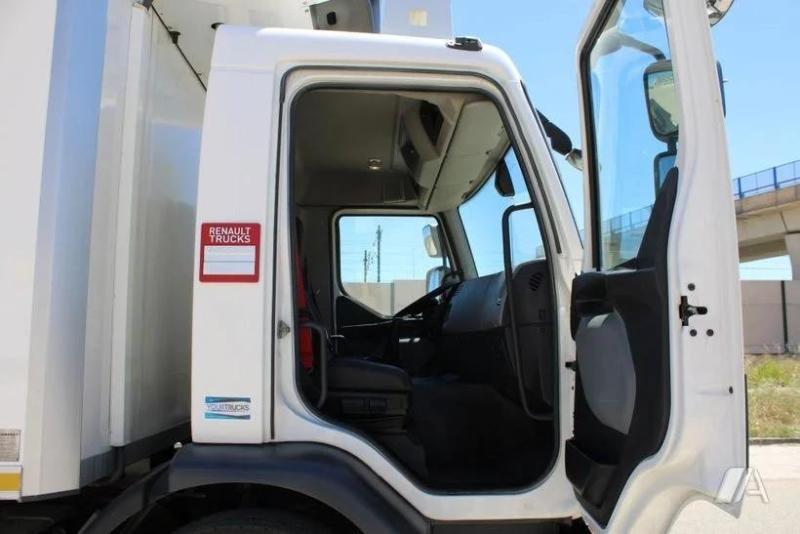 Camion Renault D-Series
