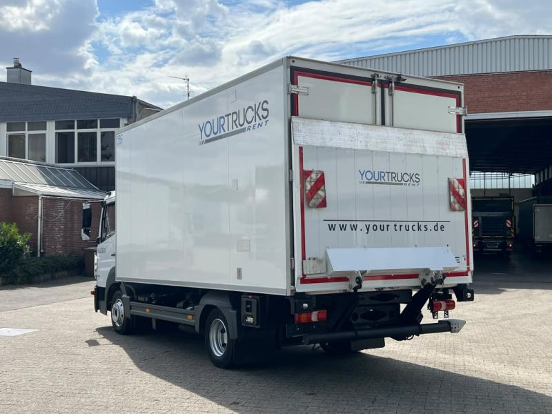 Camião Mercedes Atego