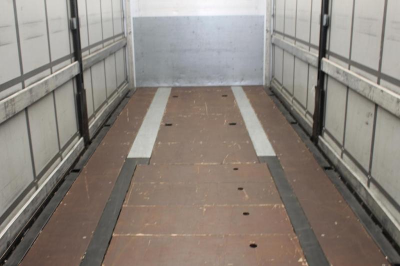 Semi-remorque Kögel   Plane Edscha Liftachsel   SAF Achsen  PK   COIL