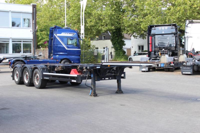 Semi-remorque Kögel   Multi Container Chassis Port 45 Triplex