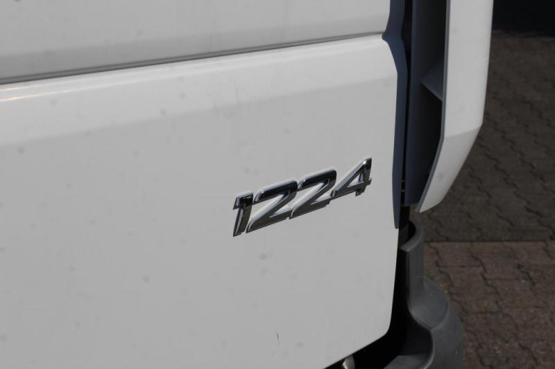 Camion Mercedes Atego