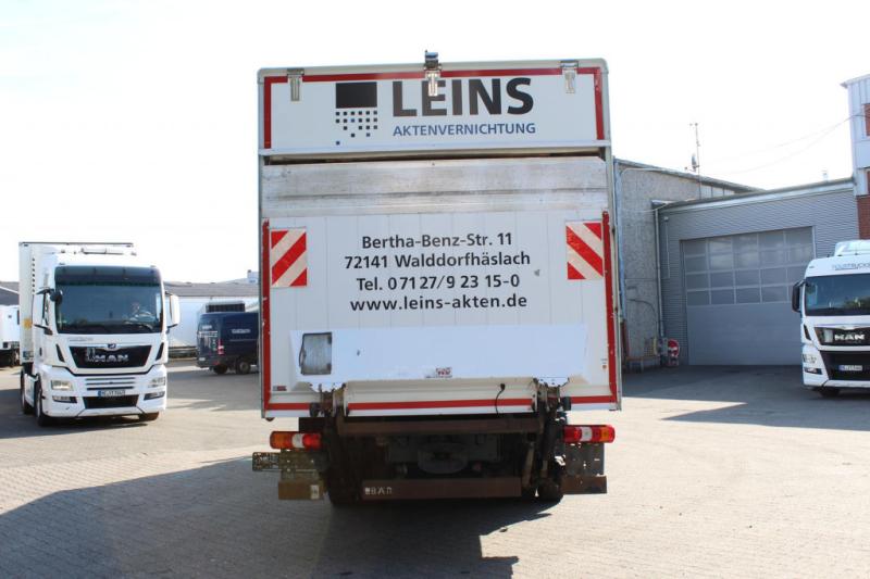 Camion Mercedes Atego