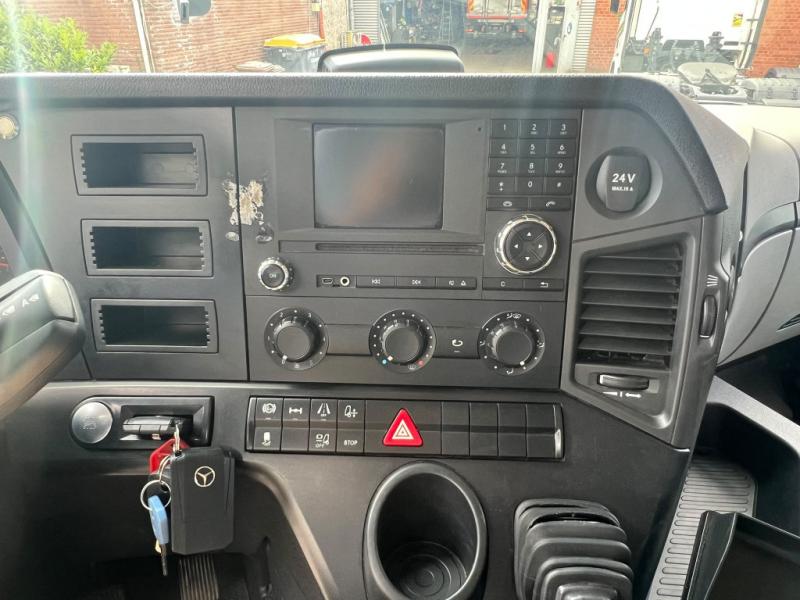 Camion Mercedes Antos