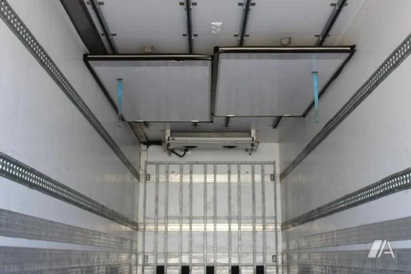 Camion Renault D WIDE-series