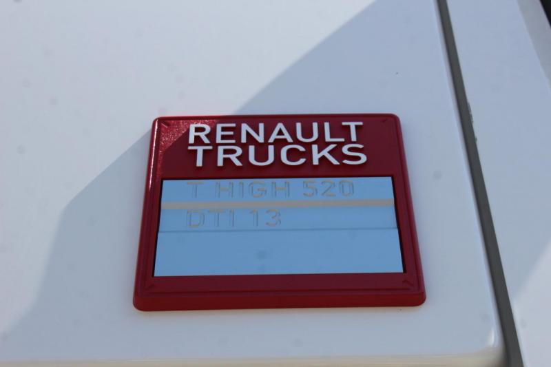 Tracteur Renault T-High