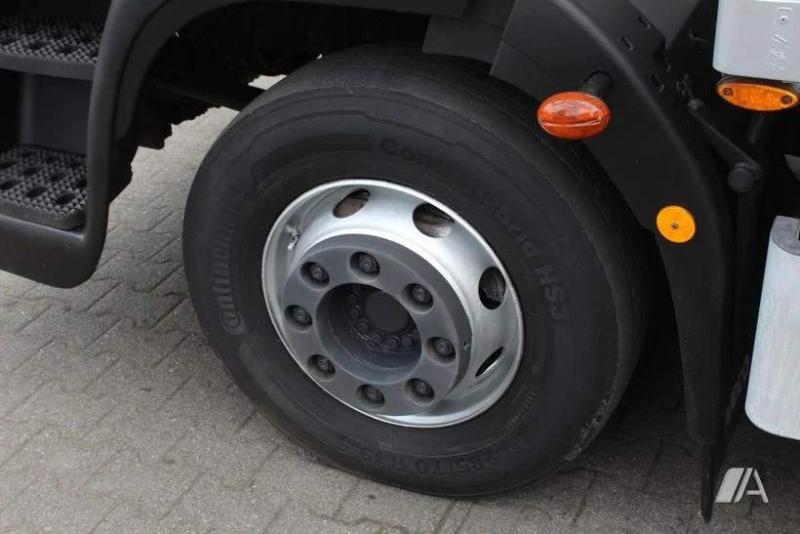 Camion Iveco Eurocargo ML 140 E 25