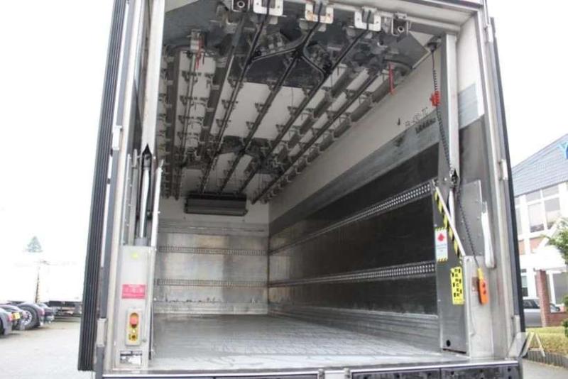 Camion Mercedes Actros