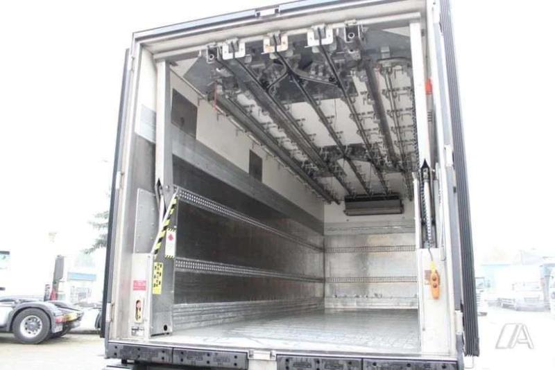 Camion Mercedes Actros