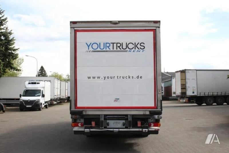 vrachtwagen Renault Midlum 220.12 Dxi