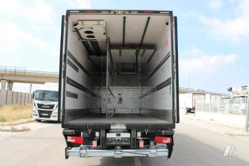 vrachtwagen DAF CF