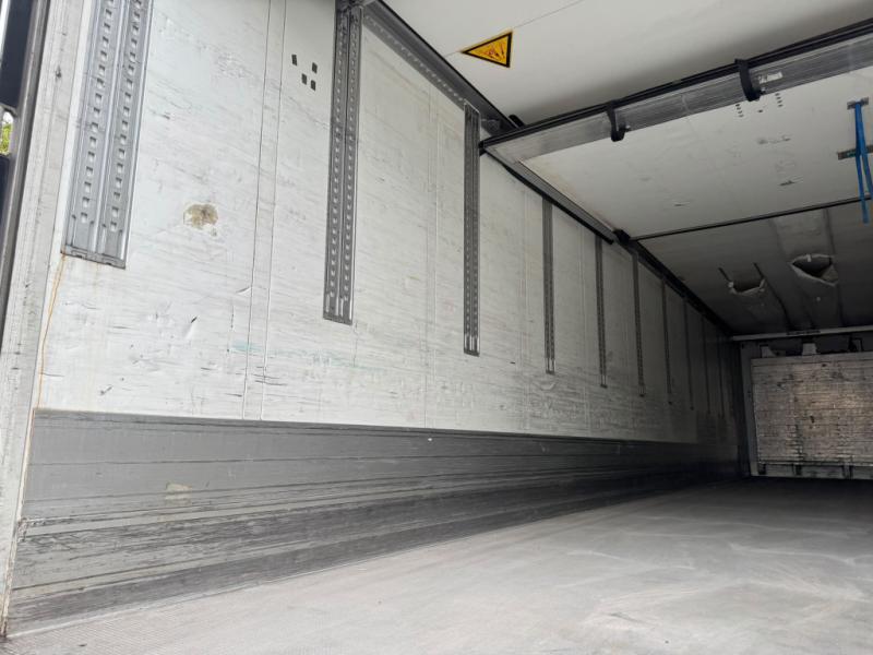 Semi-remorque Schmitz Cargobull   Carrier Vector 1950 MT Bi-Multi Temp DS Strom