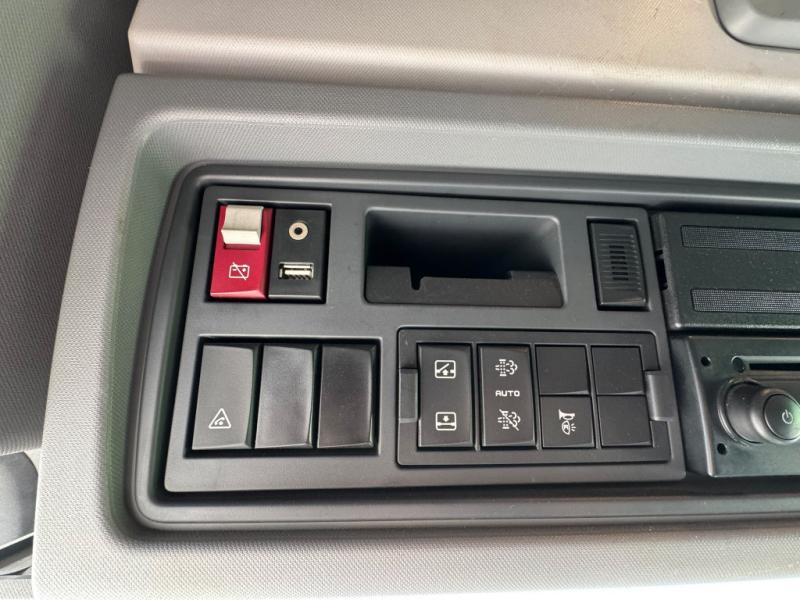 Tracteur Renault   T 430 E6 Retarder Kühlbox Klima NUR 448130 Km