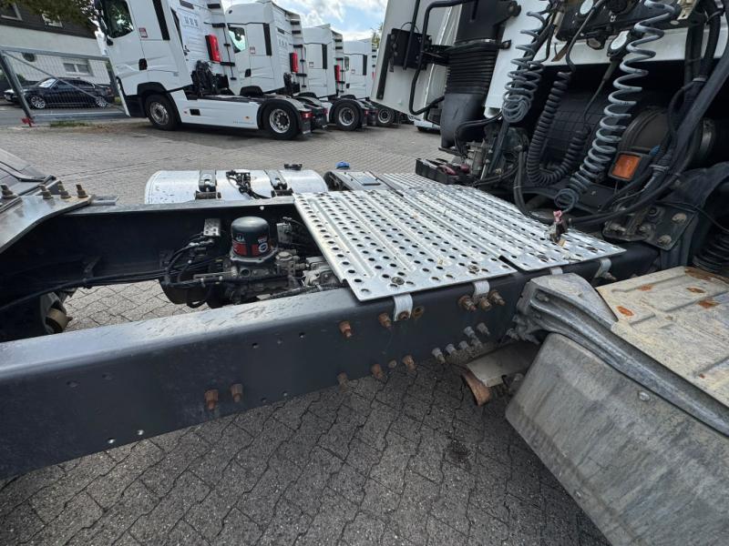 Tracteur Renault   T 430 E6 Retarder Kühlbox Klima NUR 448130 Km