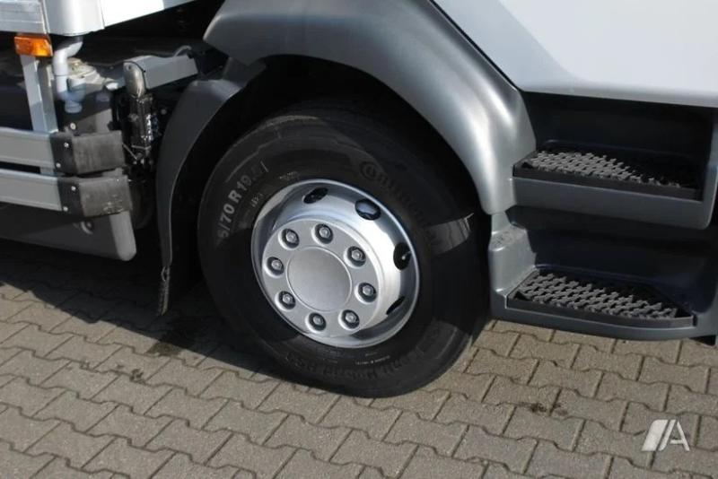 Camion DAF LF