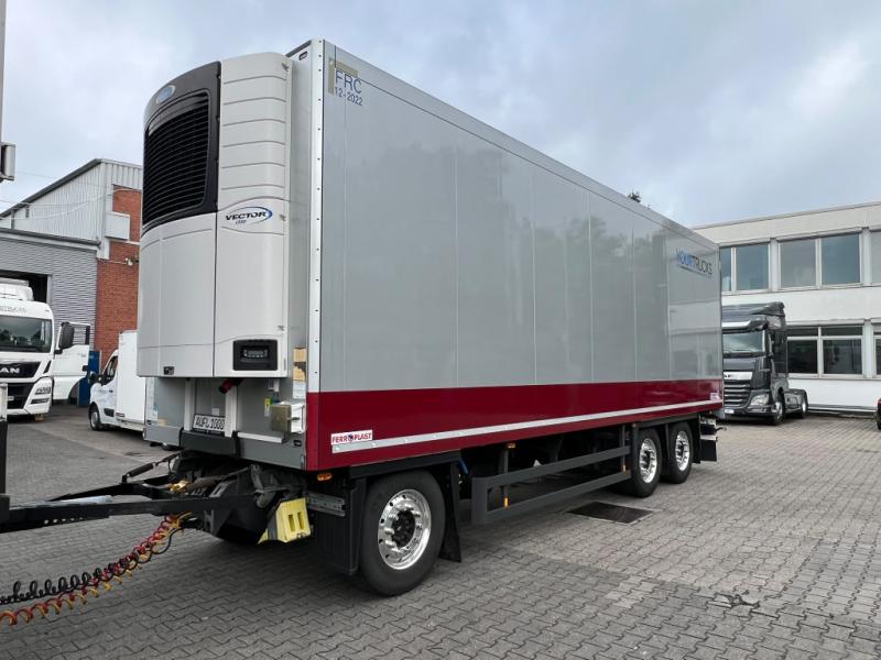 Remorque Schmitz Cargobull   CV 1350 Doppelstock Strom Alu-Felgen Aluboden