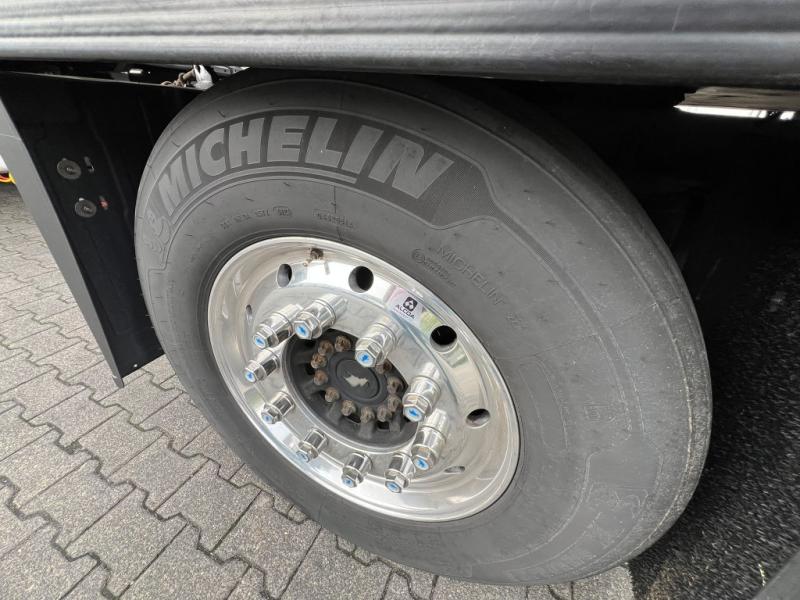 Remorque Schmitz Cargobull   CV 1350 Doppelstock Strom Alu-Felgen Aluboden