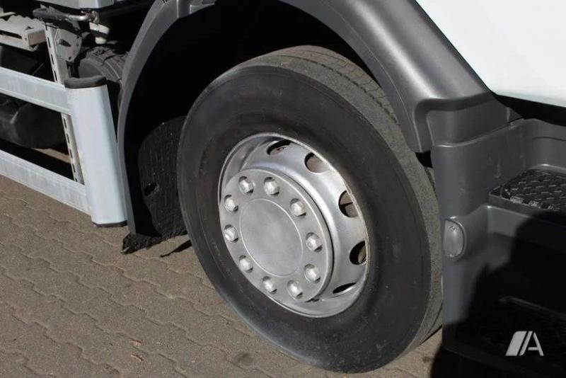 Ciężarówka Renault Midlum 270 DXI